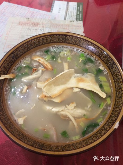 大亮羊肉泡图片