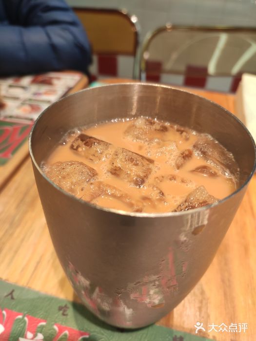 九龙冰室(徐汇日月光店)招牌港式奶茶图片