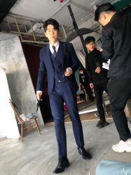 点击看大图 -THE QUEEN(北京店)