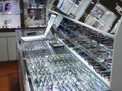 -华彬眼镜专业渐进配镜(潘家园店)