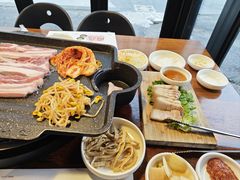 -Dombe豚(黑猪肉街店)