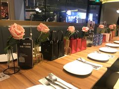 -必胜客(万象城店)