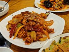 -喇喇排骨火锅·传统韩式脊骨汤(望京西园总店)