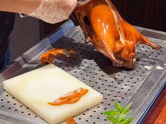 -九紫烤鸭·津粤菜(意式风情街店)