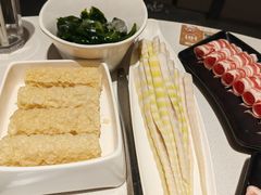 -海底捞火锅(长宁路龙之梦店)