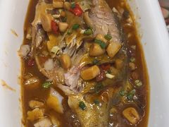 -小菜园新徽菜(宜兴八佰伴店)