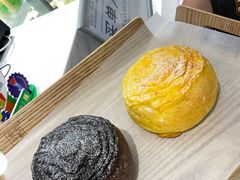 嘟嘟面包-奈雪的茶(新天地广场PRO店)