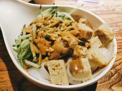 凉皮-平娃三宝烧烤·面食(南小街店)