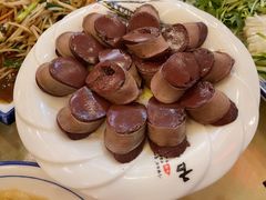 -鹤乡东北菜(崮山路店)