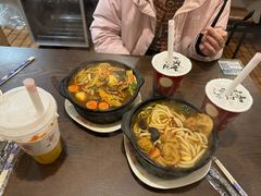 红烧牛肉土豆粉砂锅-兄弟砂锅(陆家巷店)