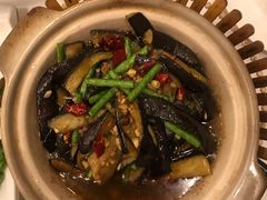 茄子肉碎炒豆角-鑫皇朝酒店(建设一路店)