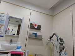 -青岛伊美尔医疗美容医院-停车场