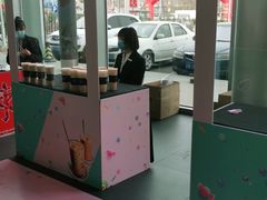-北京鹏龙大道奔驰4S店(纪家庙店)