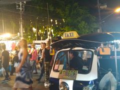 -周日夜市