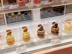 -好利来(上海长宁龙之梦店)