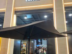 门面-星巴克(杭州湖滨银泰E区店)