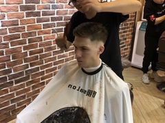 -SKECHERS 斯凯奇(上海国际时尚中心店)