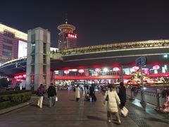 -陆家嘴空中步行连廊