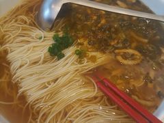 -骏莱海鲜鱼港(五角场店)