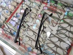 -利客来眼镜店(崂山百货店)