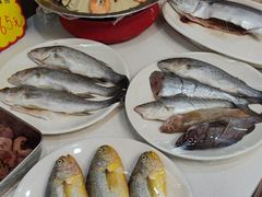 -龙香居海鲜浑锅家常菜·特色驴肉