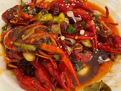 -捌贰虾蟹·江湖菜馆(江汉路店)