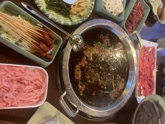 -巴倒烫陆派火锅山庄(南山总店)