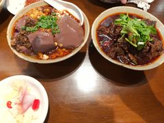 -谢老五跷脚牛肉·非遗传承店