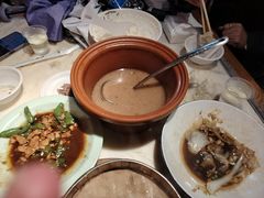 -老街烧烤大排档·地道湖北菜·龙虾馆(汉口火车站店)