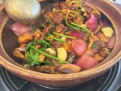 -胡须佬鸡煲四季火锅店(石厦西村直营店)