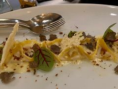 -卡佩罗意大利餐厅及酒吧Al Cappello Trattoria