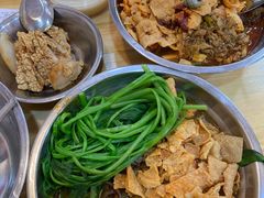 -柳州肥姨妈大骨螺蛳粉(东靖路店)