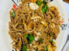 -何永光123鲜牛肉馆(1号店)