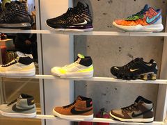 -NIKE KICKS LOUNGE体验店(北京新中关店)