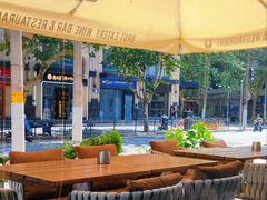 -Brut Eatery悦璞食堂(建国东路店)