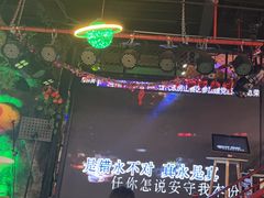 -路边边.炒菜烧烤.音乐餐厅(良乡长虹店)