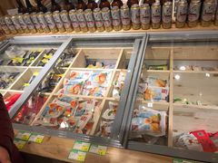 -锅圈食汇火锅烧烤食材超市(聚贤路店)