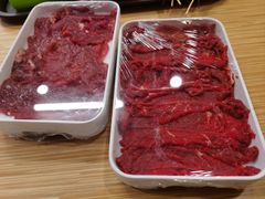 -杨老板·海鲜集市火锅·鲜切牛肉(中防万宝店)