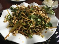 -阿婉贵州苗家酸汤鱼(梅林店)