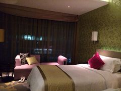 iphone_upload_pic-深圳皇庭V酒店