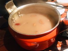 百岁牛骨头汤-龚印记牛骨牛杂屋·四代传承(珠影星光城店)