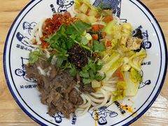 -王菊美食街