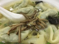荠菜馄饨-苏兴记(建筑路店)