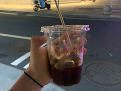 冰美式-HUG COFFEE(鼓楼店)