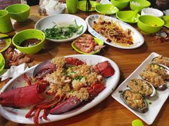 -小海豚•老字号海鲜餐厅(天涯店)