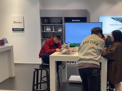 -Apple授权专营店(宝山万达店)