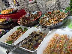 -四囍码头海鲜烧烤自助火锅(外滩南京东路悦荟广场店)
