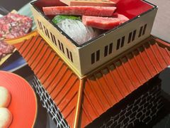 -山川小町·极番烧肉(新地假日广场店)