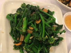 大地鱼炒芥兰心-朱仔记食府(江南大道店)