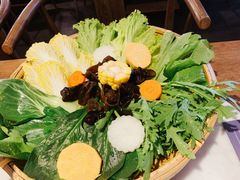 -尚尚仙·酸汤猪手·猪肚鸡火锅(华联万柳购物中心店)